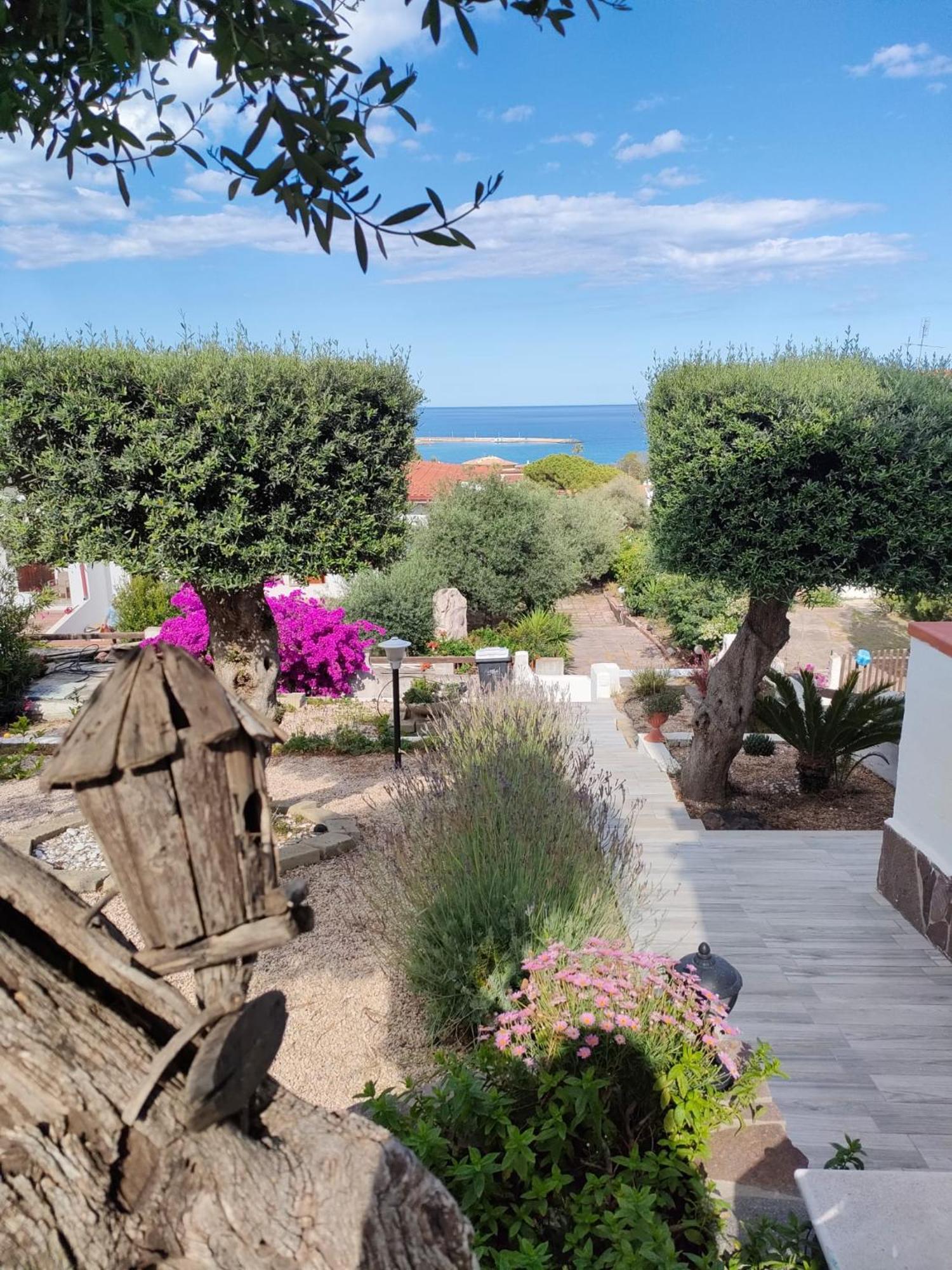 Sweethouse Pula Villa Porto Columbu - Perd'E Sali Eksteriør billede