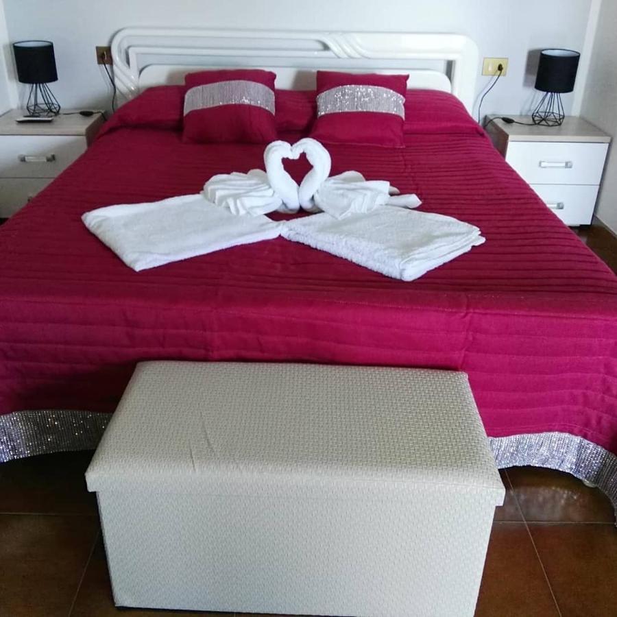 Sweethouse Pula Villa Porto Columbu - Perd'E Sali Eksteriør billede